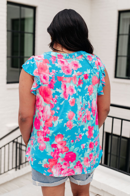 Lizzy Flutter Sleeve Top | Blue & Pink Roses