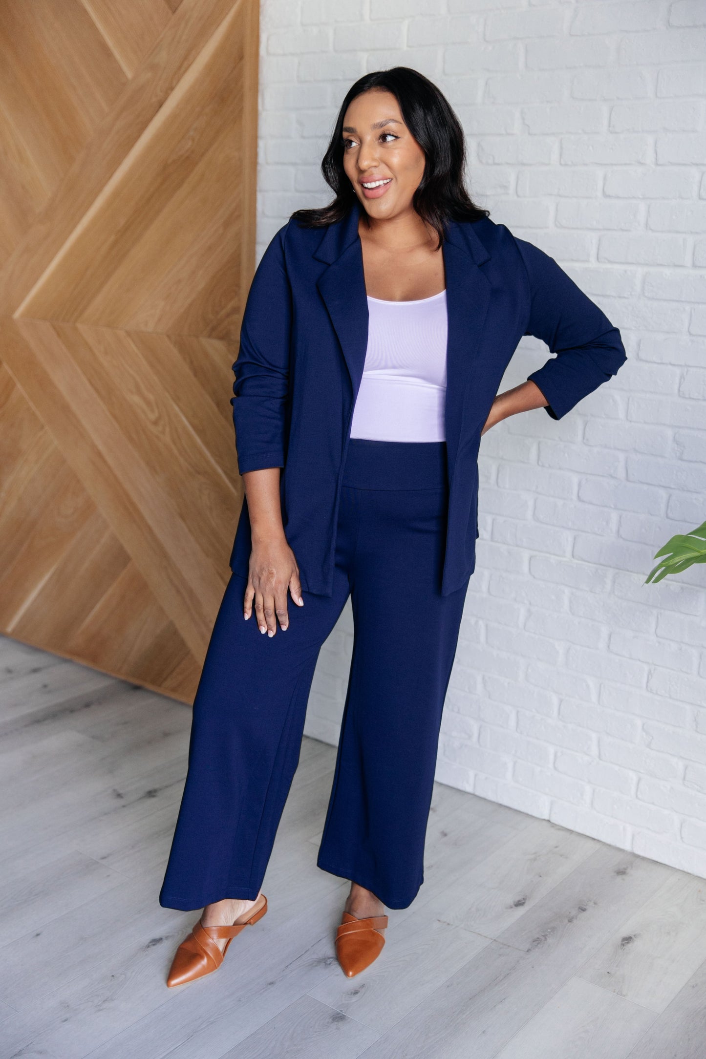 Magic Wide Leg Crop Pants | Navy