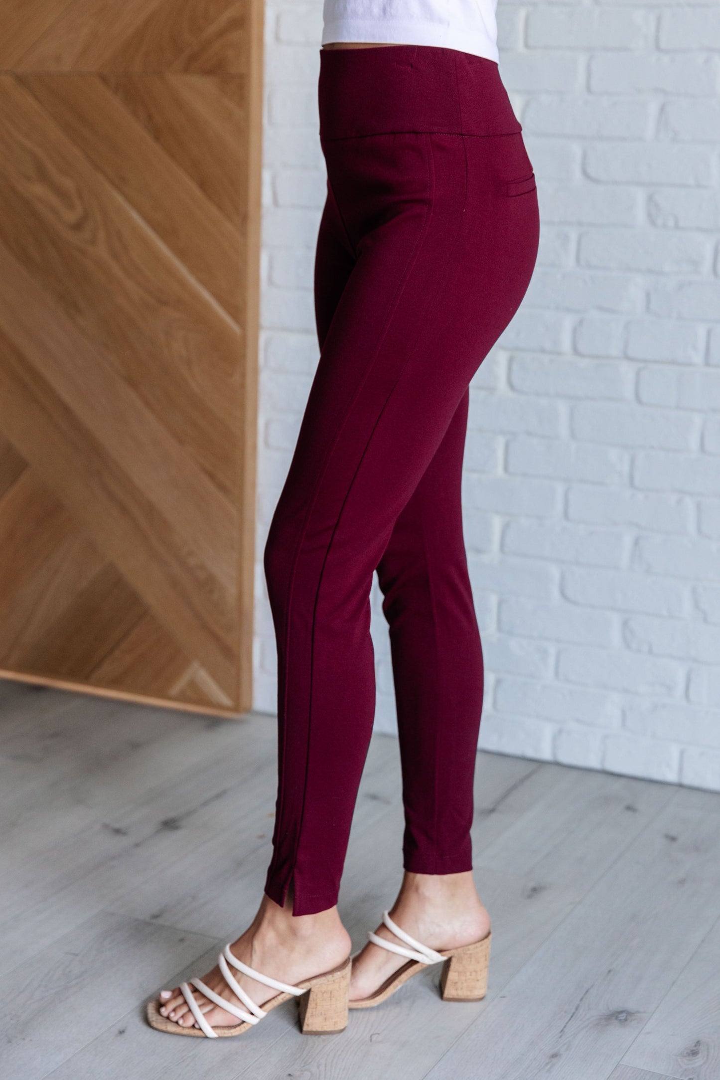 Magic Skinny Pants | Wine