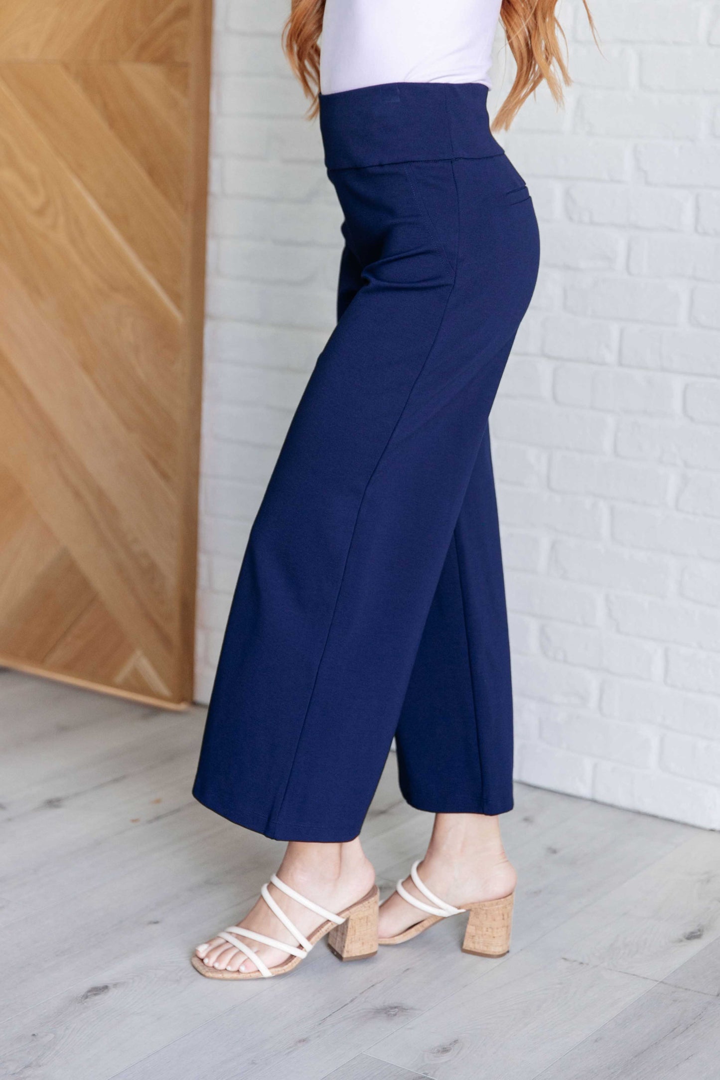 Magic Wide Leg Crop Pants | Navy