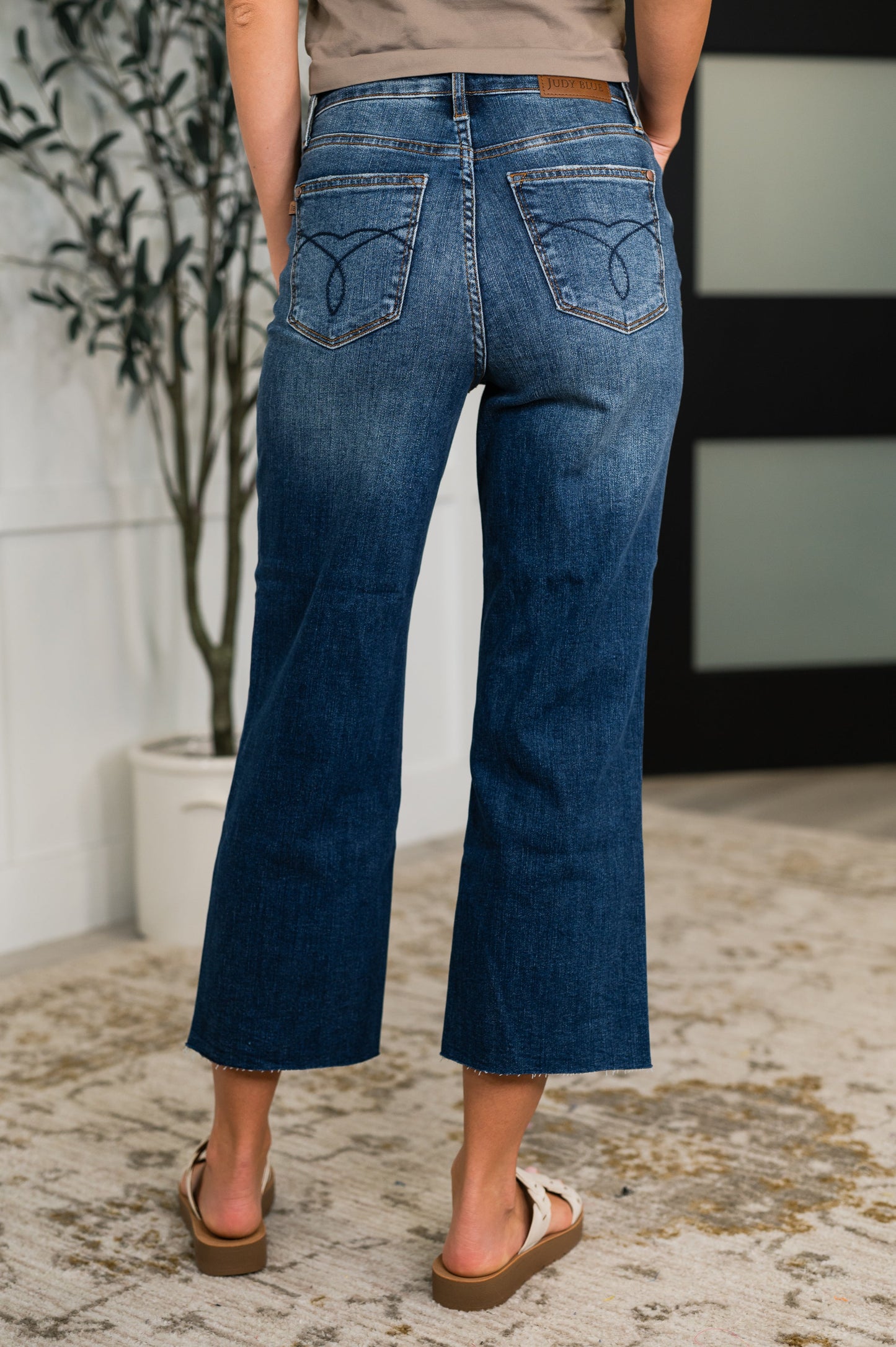 Maisie High-Waist Embroidered Cropped Jeans | Judy Blue
