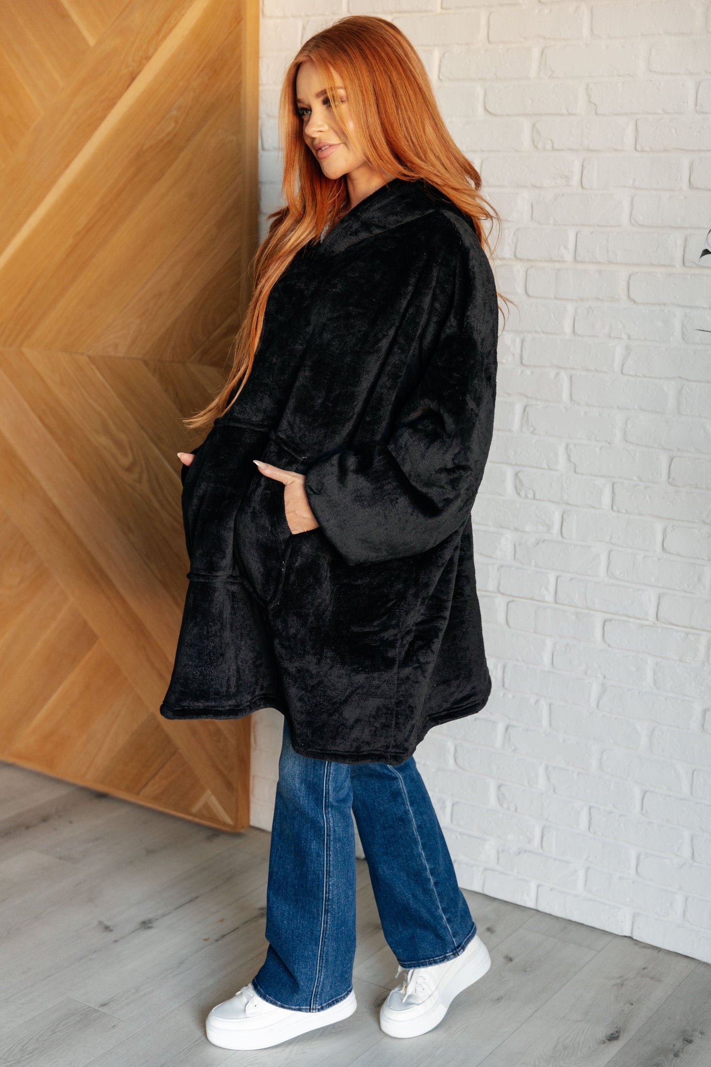 Adelynn Oversized Velour Blanket Hoodie | Black