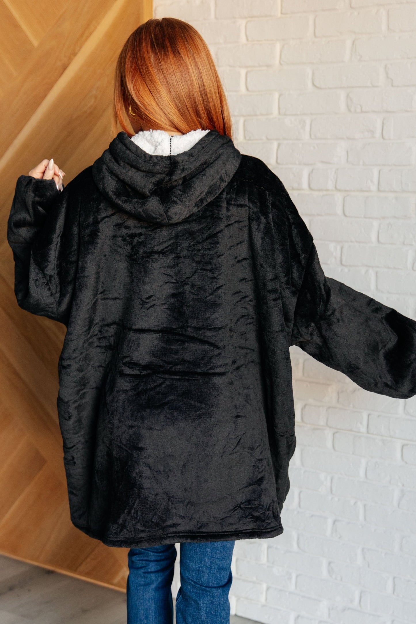 Adelynn Oversized Velour Blanket Hoodie | Black