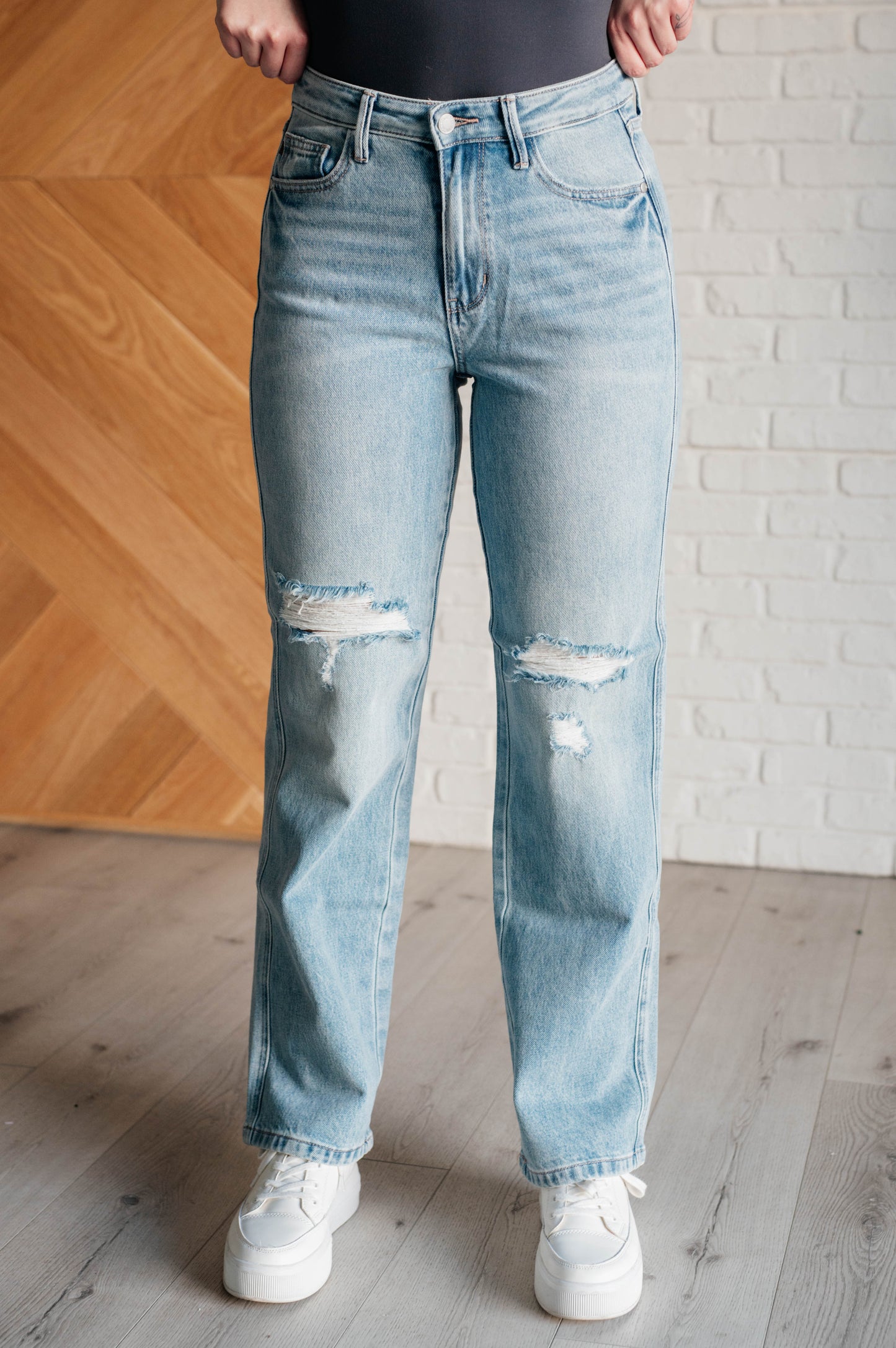 Patricia High-Rise Rigid Magic 90's Straight Jeans | Judy Blue