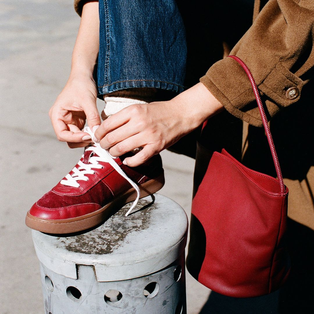Quincy Low-Top Sneakers | Red
