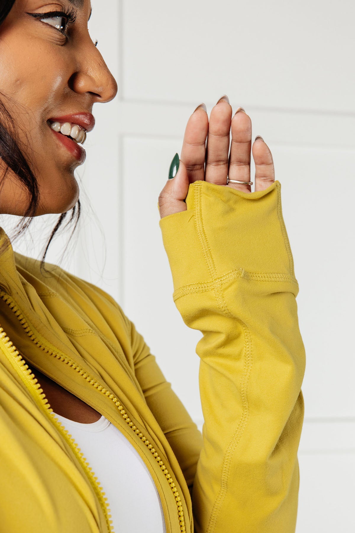 Staying Swift Activewear Jacket | Yellow Pear