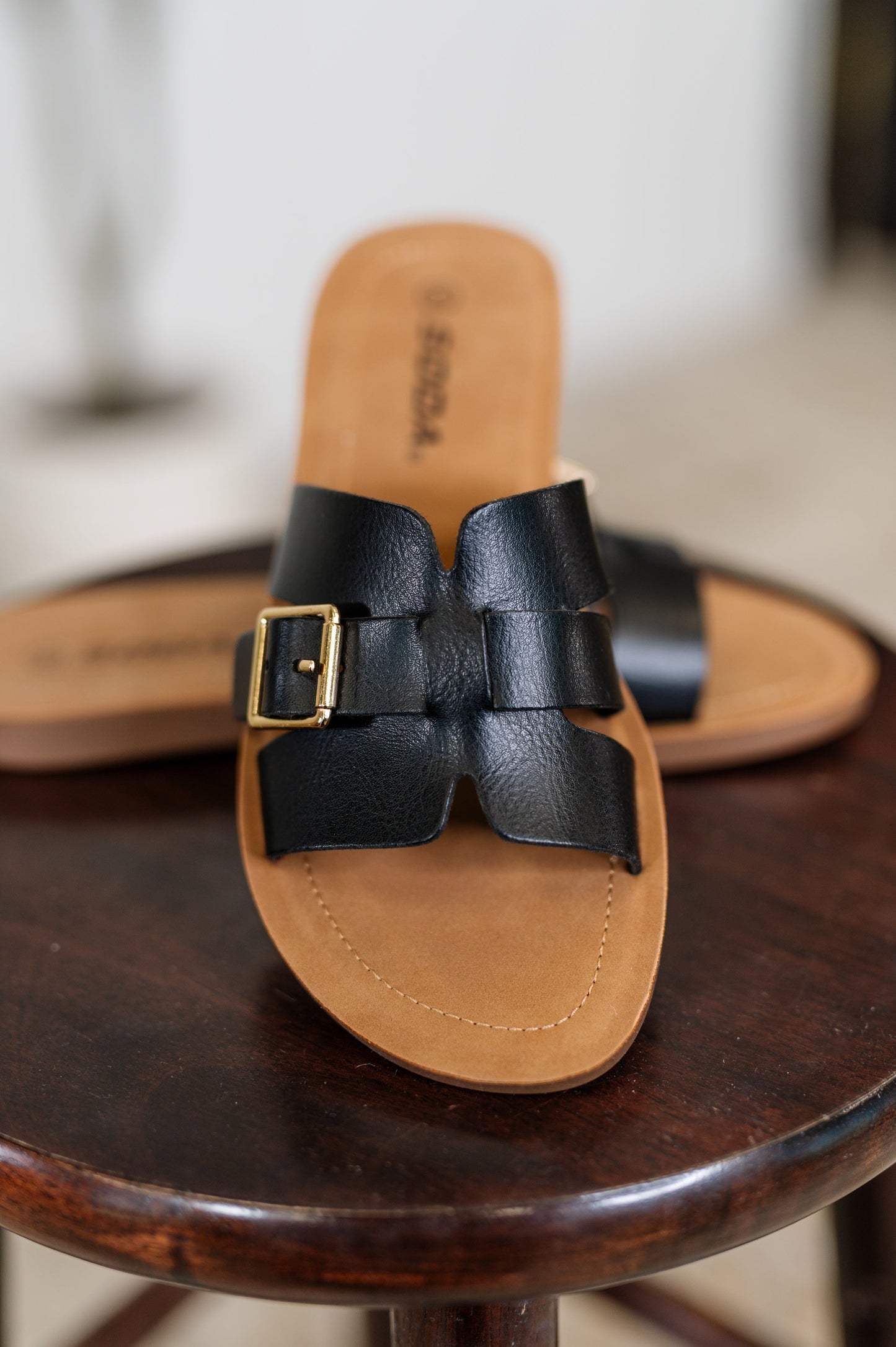Torvi Sandals | Black