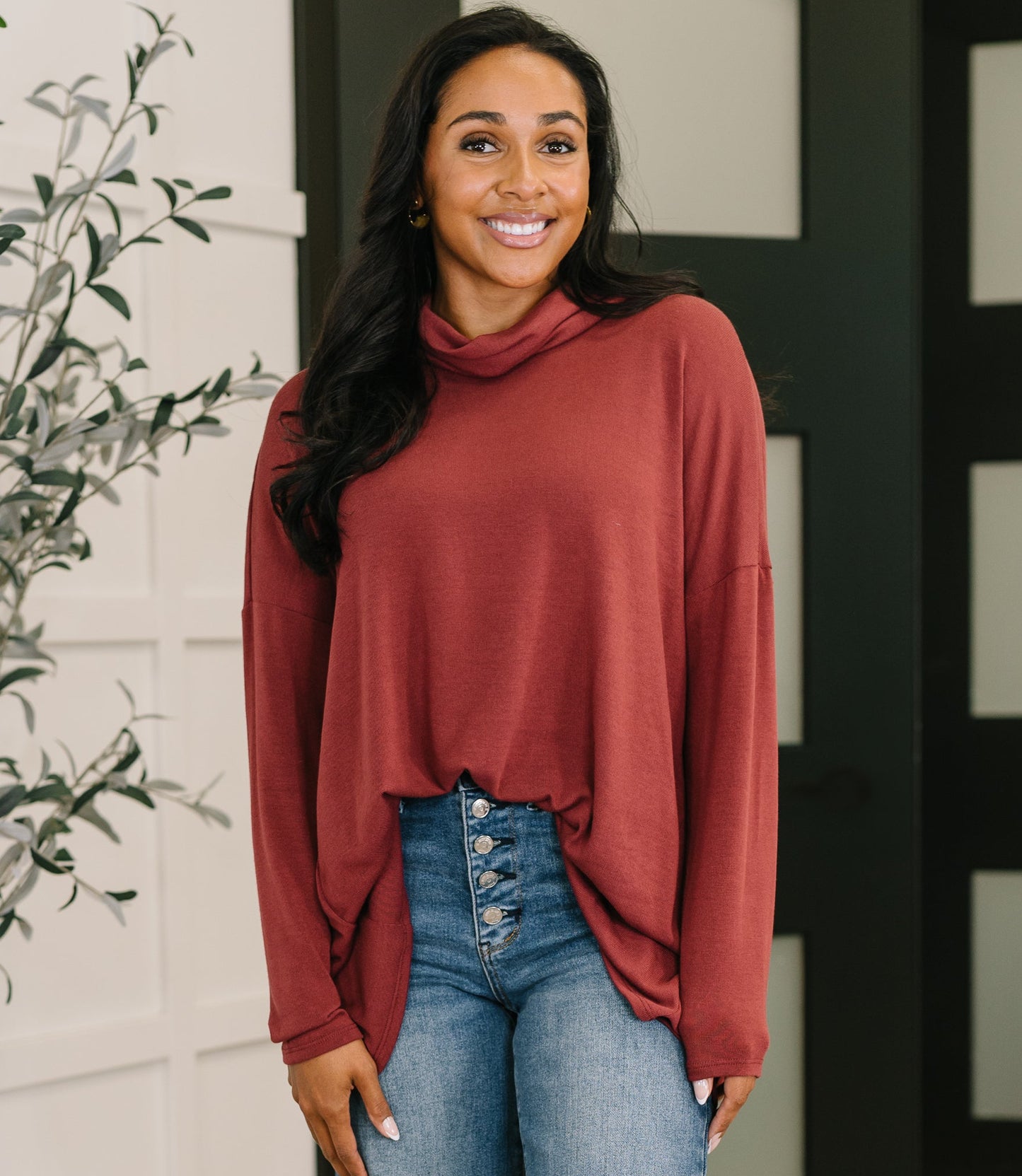Travel Destination Pullover | Wine