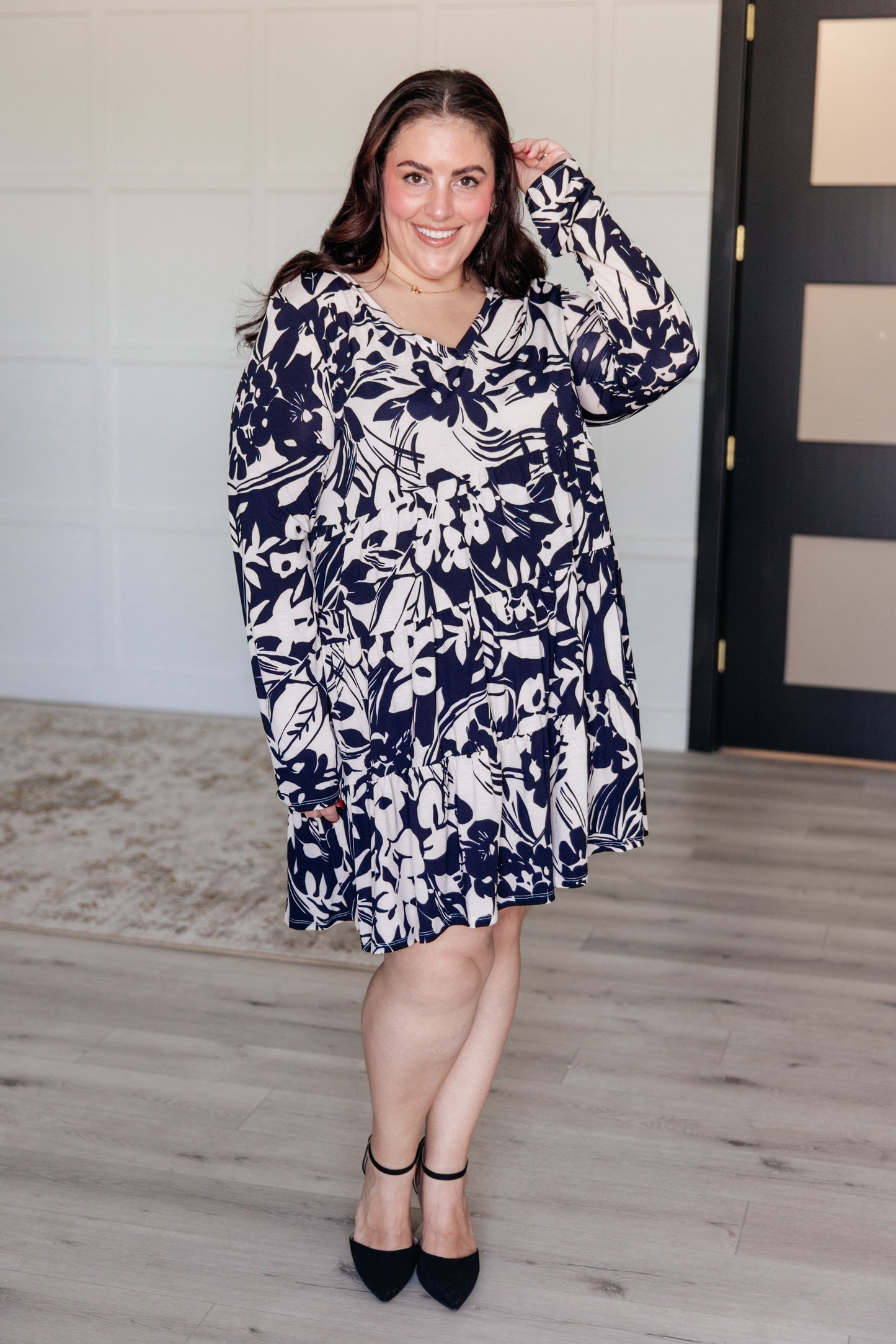 Worthwhile Moment Floral Tiered Dress | Oatmeal & Navy