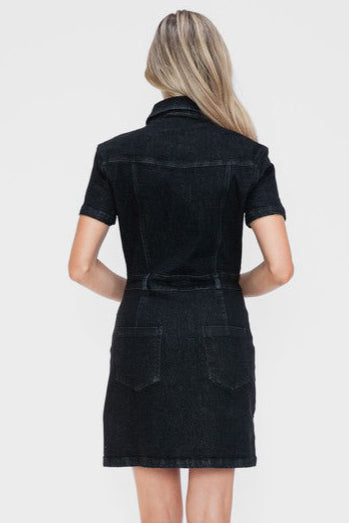 cae2b21f-6df7-4b6d-a02b-65541e73f78f-Max