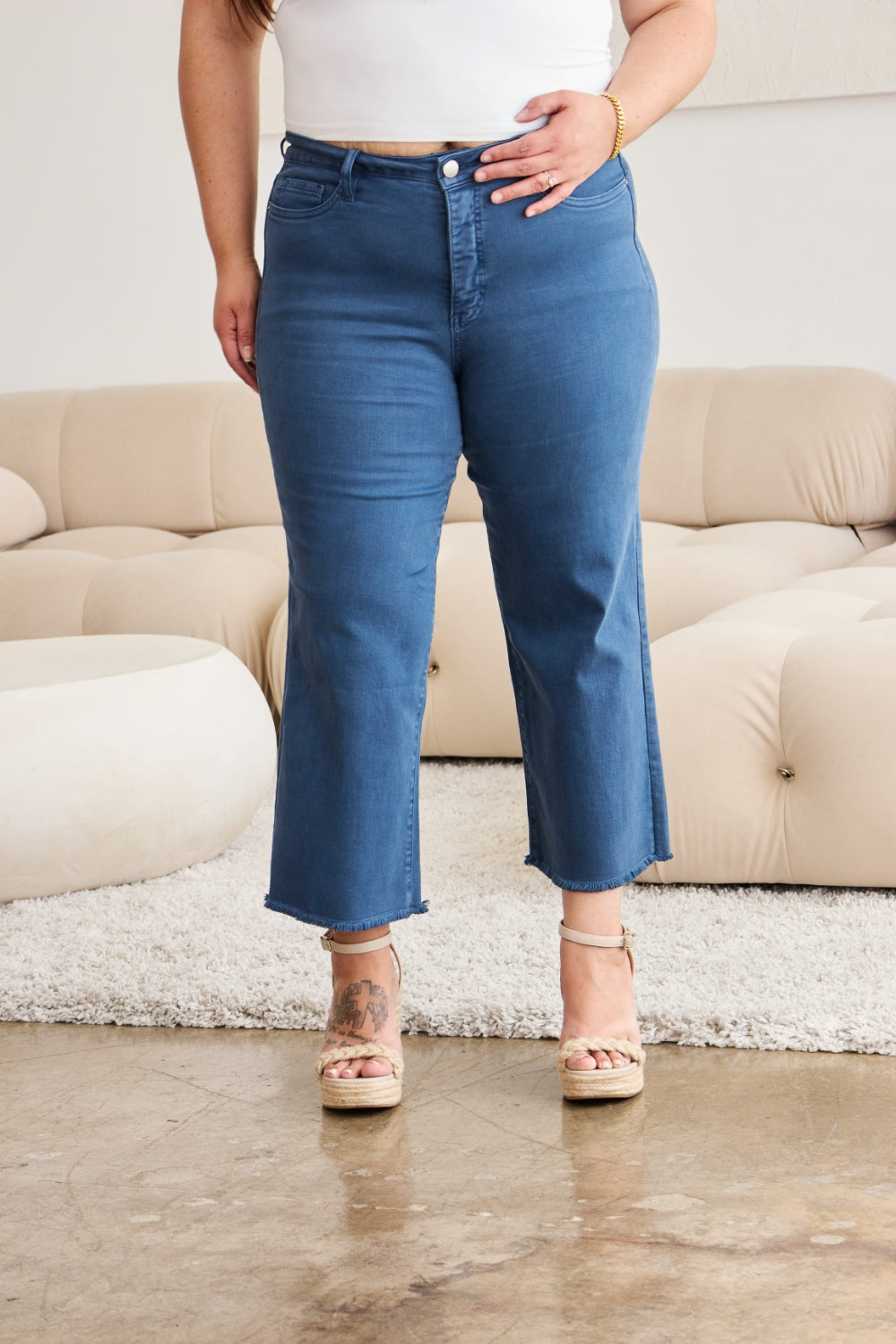 Chloe Tummy Control High-Waist Jeans | RFM