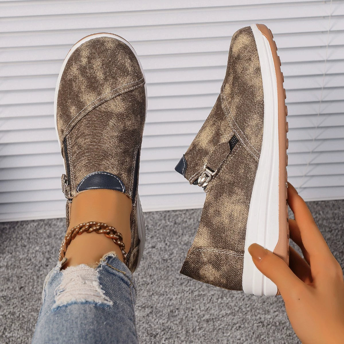 e5252e2e-757d-4f23-964d-526e414d55ad-Max