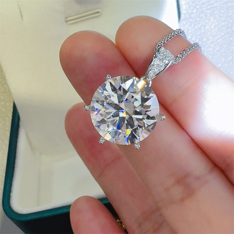 Moissanite Pendant Necklace