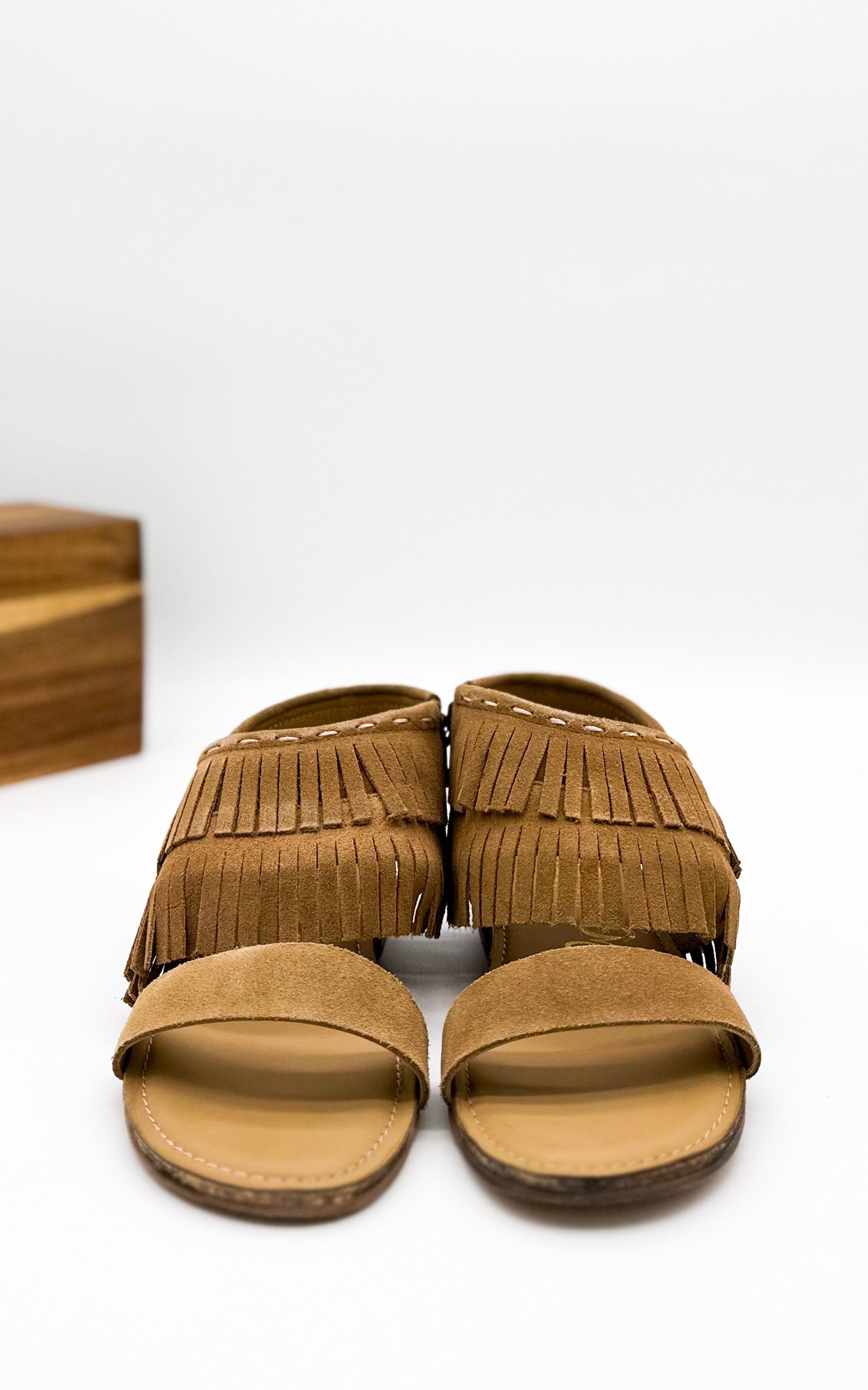 Fringe Star Sandals | Tan