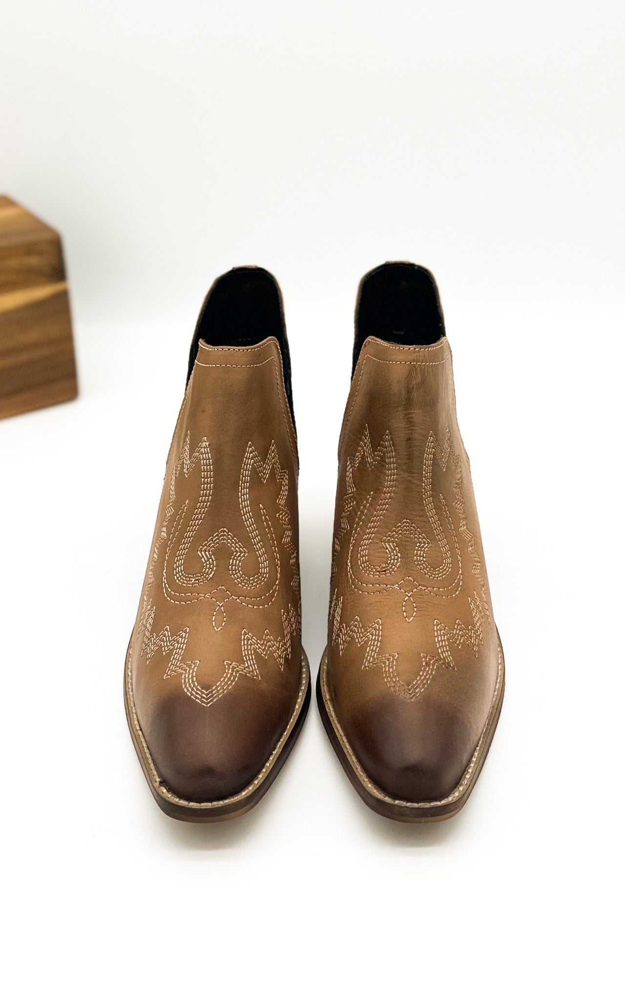 Kickin' Booties | Tan