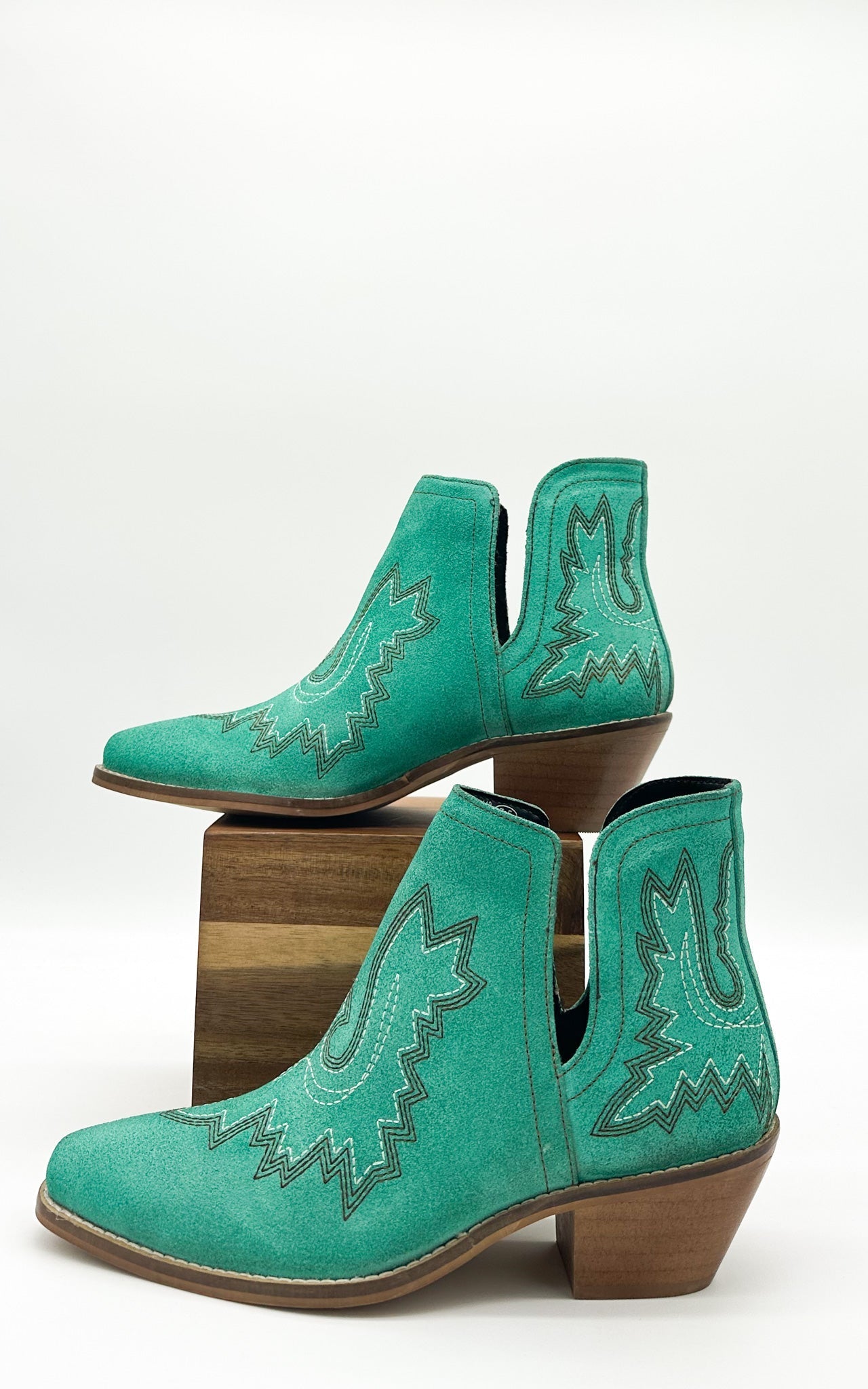 Kickin' Booties | Turquoise Suede