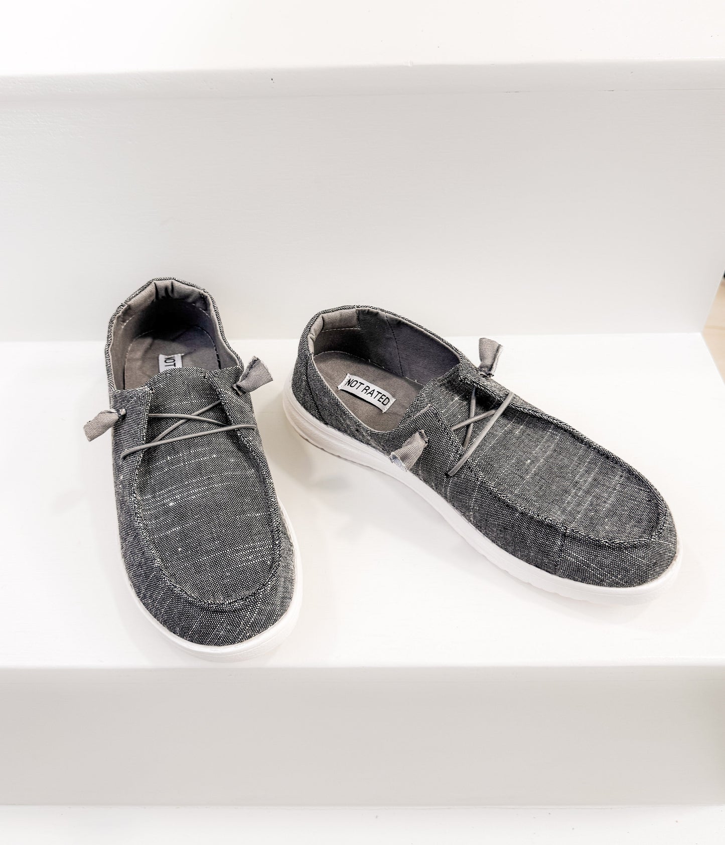 Maco Sneakers | Charcoal