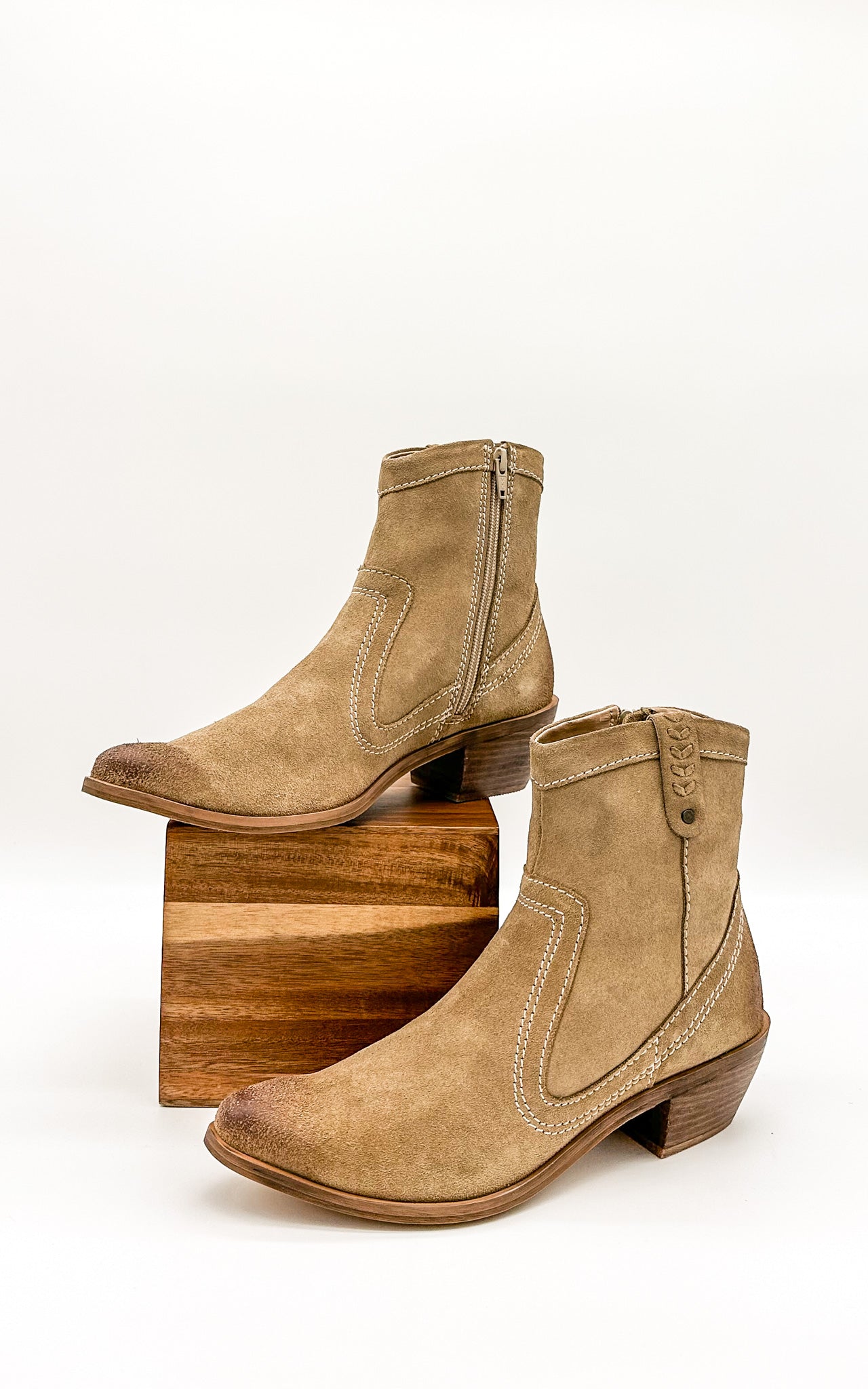 Smithy Suede Ankle Boots | Tan