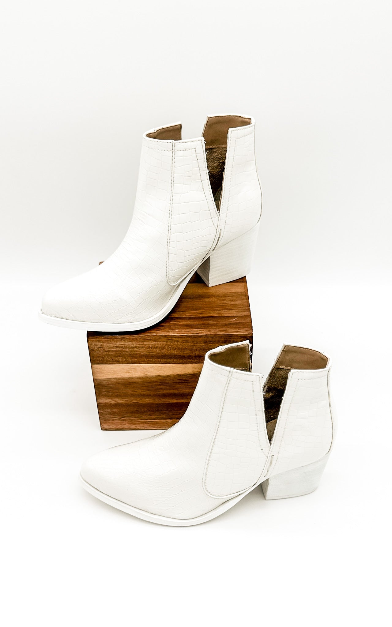 Tarim Booties | White Croc