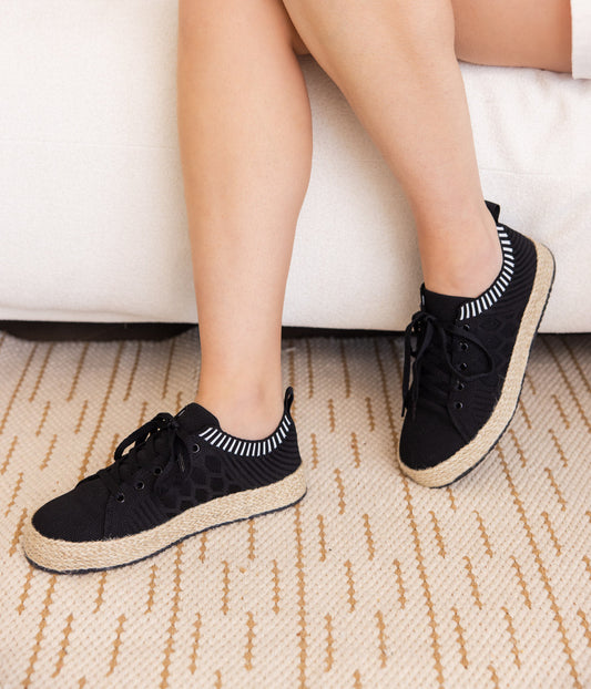 Yaras Sneakers | Black