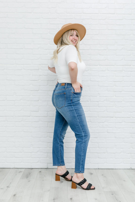 Fly High Slim Fit Jeans | Judy Blue - Bella Lia Boutique