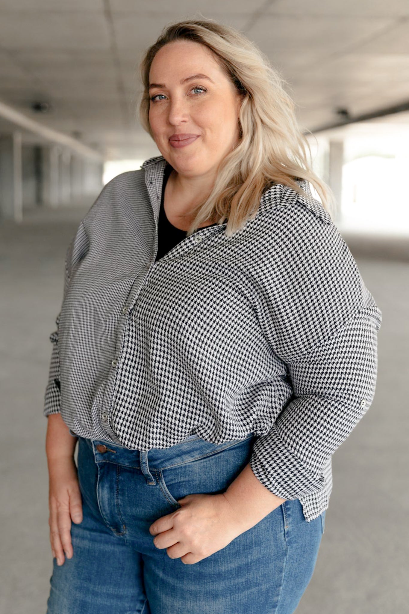 Mixed Houndstooth Button-Up Top