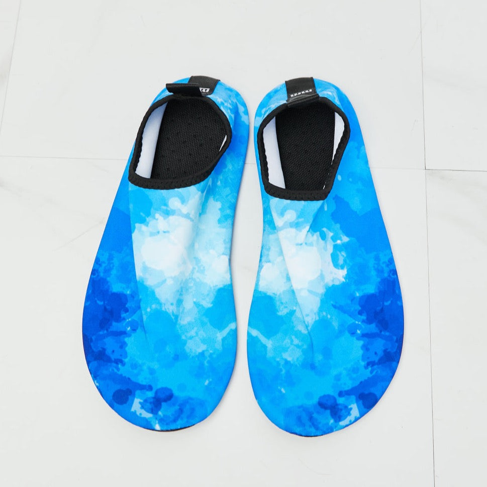 On The Shore Water Shoes | Blue