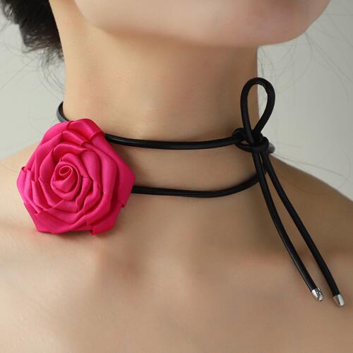 Rope Rose Necklace