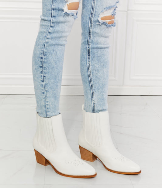 Love the Journey Chelsea Boots | White