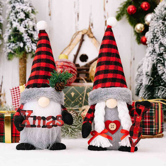 Plaid Christmas Gnomes