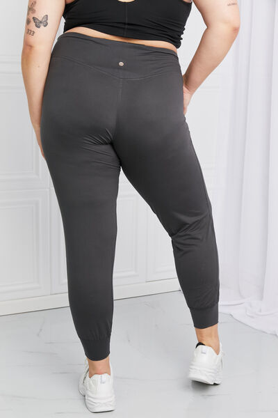 In Shape Pocketed High-Waist Pants