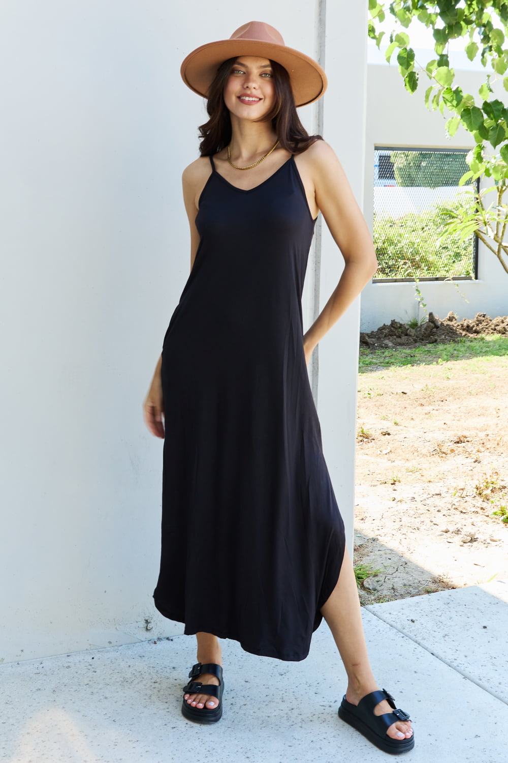 Good Energy Maxi Dress | Black