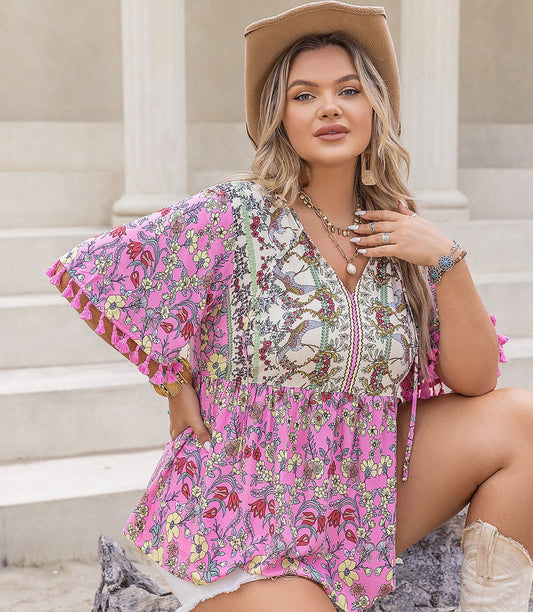 Floral V-Neck Half Sleeve Blouse | Curvy