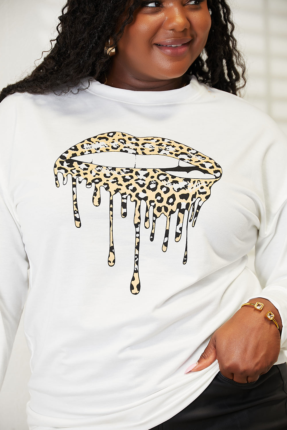 Leopard Dripping Lips Sweatshirt