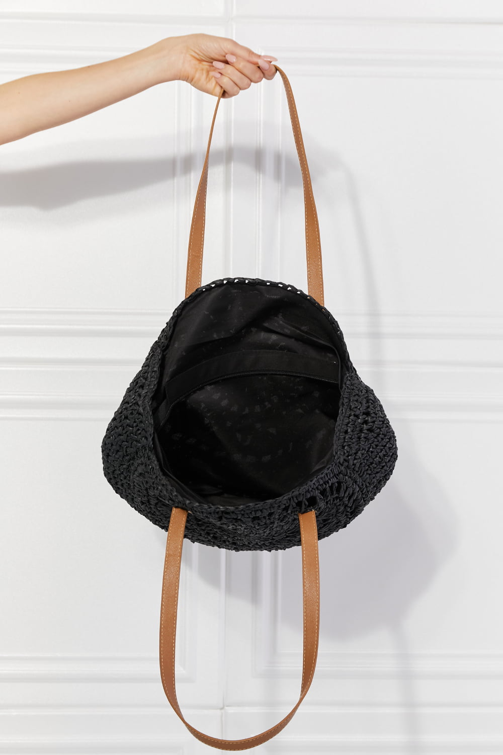 C'est La Vie Crochet Handbag | Black