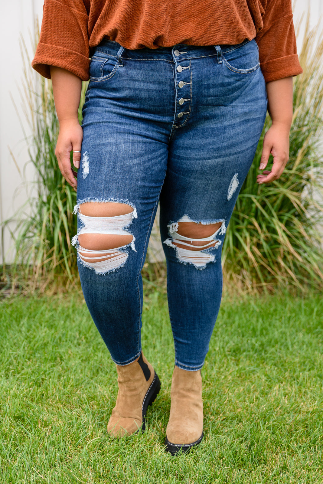Ari Hi-Rise Button Fly Cuffed SkinnyJeans | Judy Blue - Bella Lia Boutique