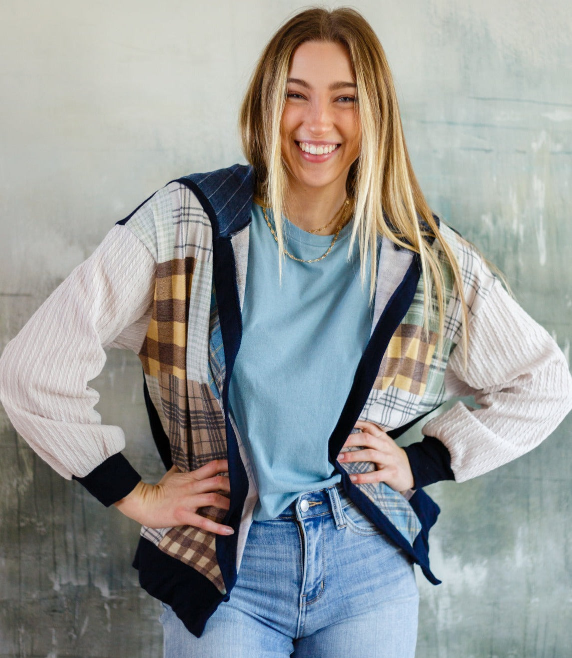 Cardinal Short Sleeve Tee in Blue Grey - Bella Lia Boutique