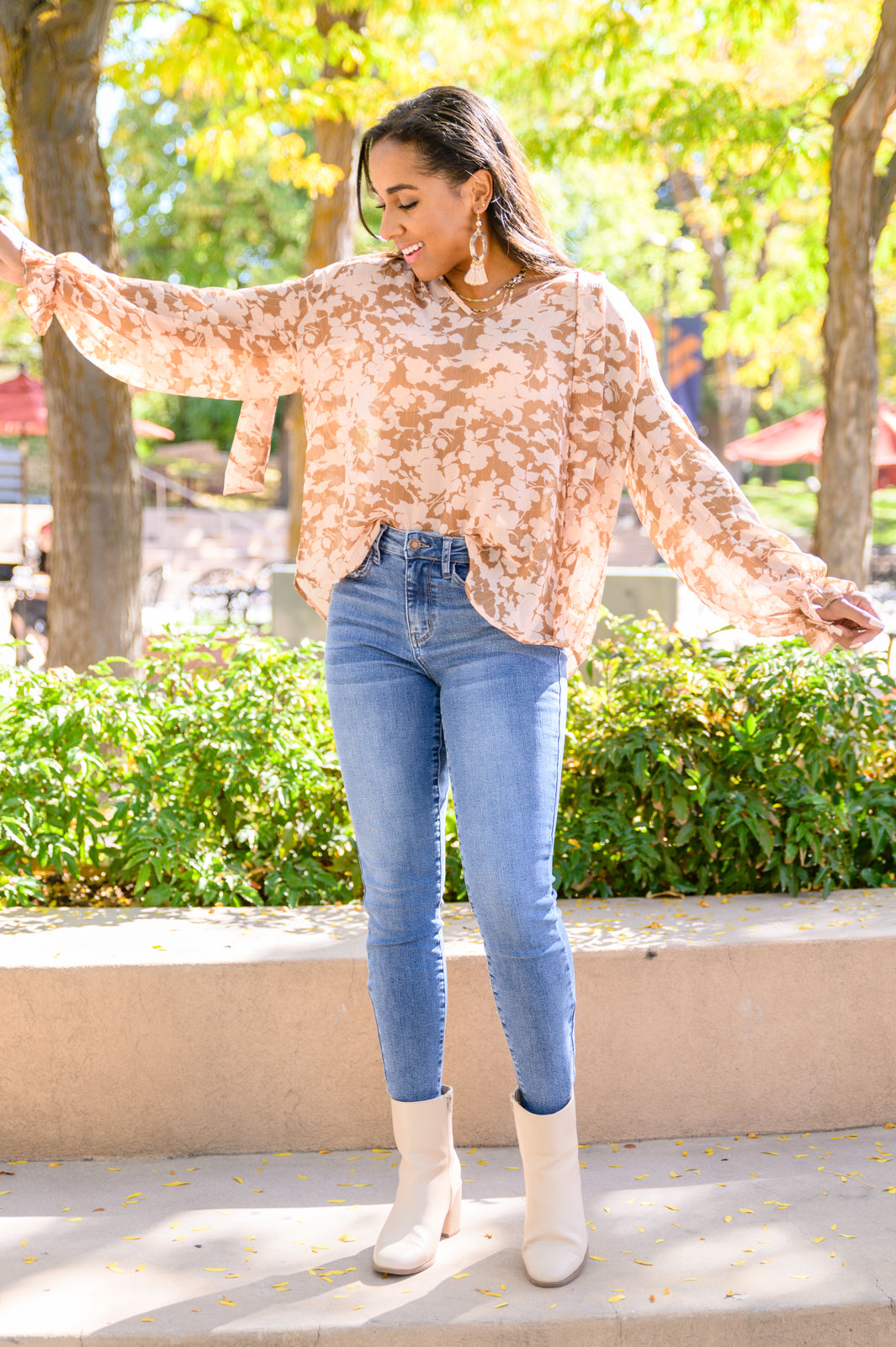 Floral Ties Top | Taupe - Bella Lia Boutique