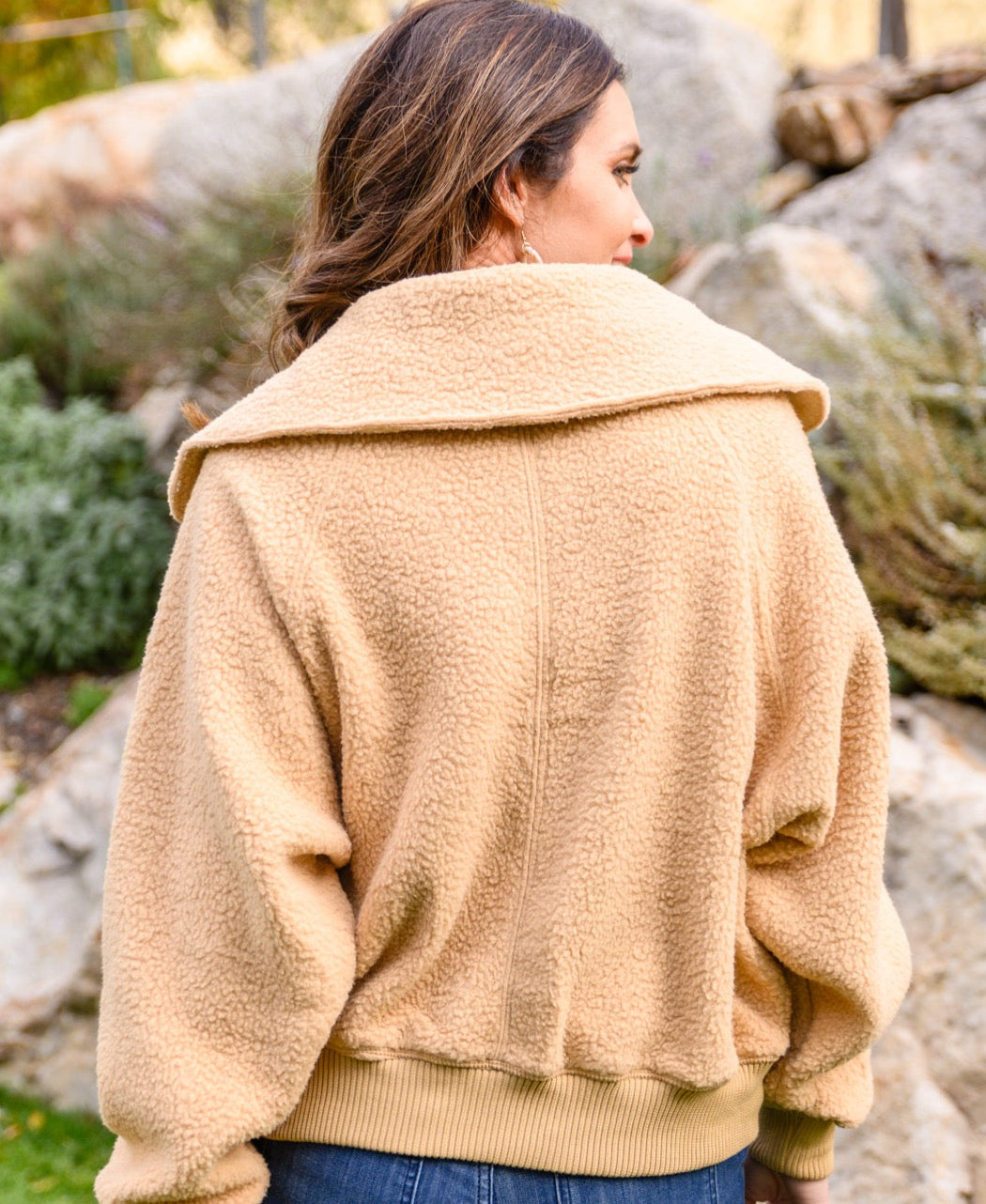 Don't Stress Sherpa Jacket | Taupe - Bella Lia Boutique