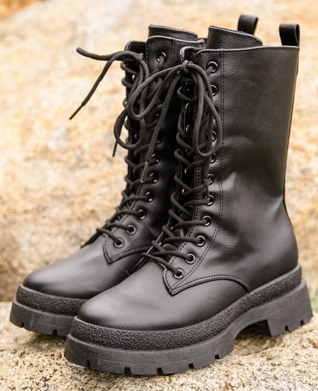 Fresh Feels Combat Boots | Black - Bella Lia Boutique