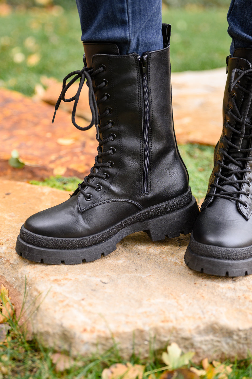 Fresh Feels Combat Boots | Black - Bella Lia Boutique