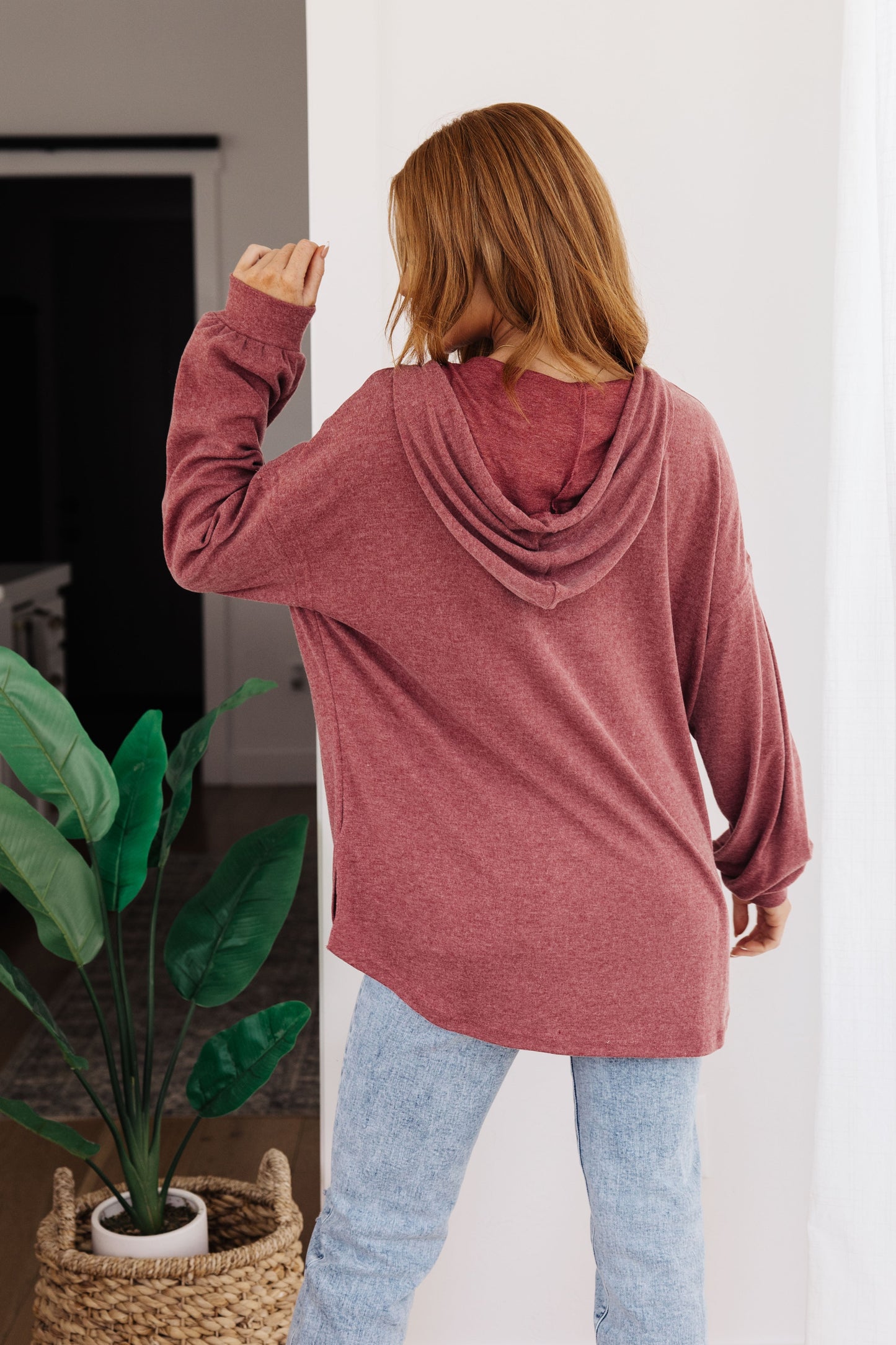 Happier Now Henley Hoodie | Burgundy