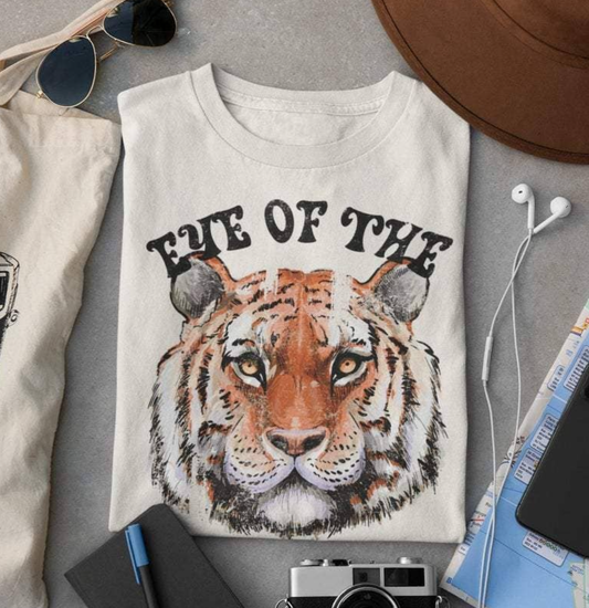 Eye of the Tiger Graphic Tee - Bella Lia Boutique