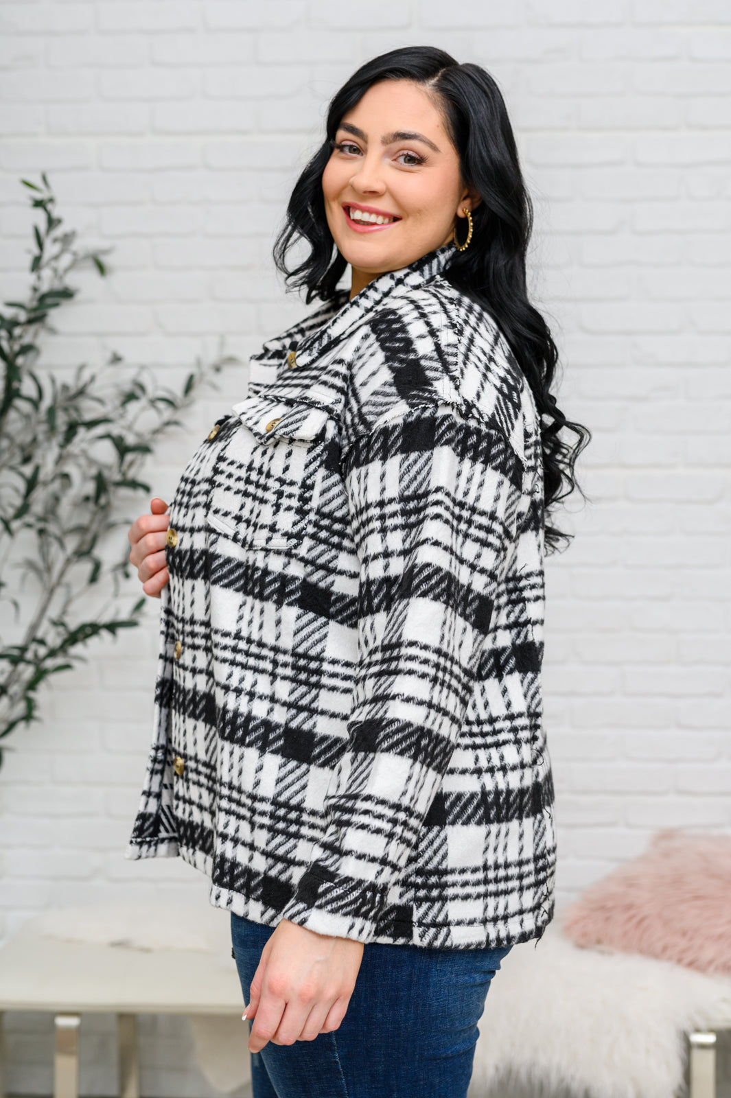 Kate Plaid Jacket | Black & White - Bella Lia Boutique