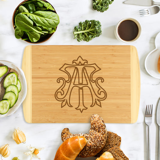 Personalized Chic Monogram Two-Tone Cutting Board - Bella Lia Boutique