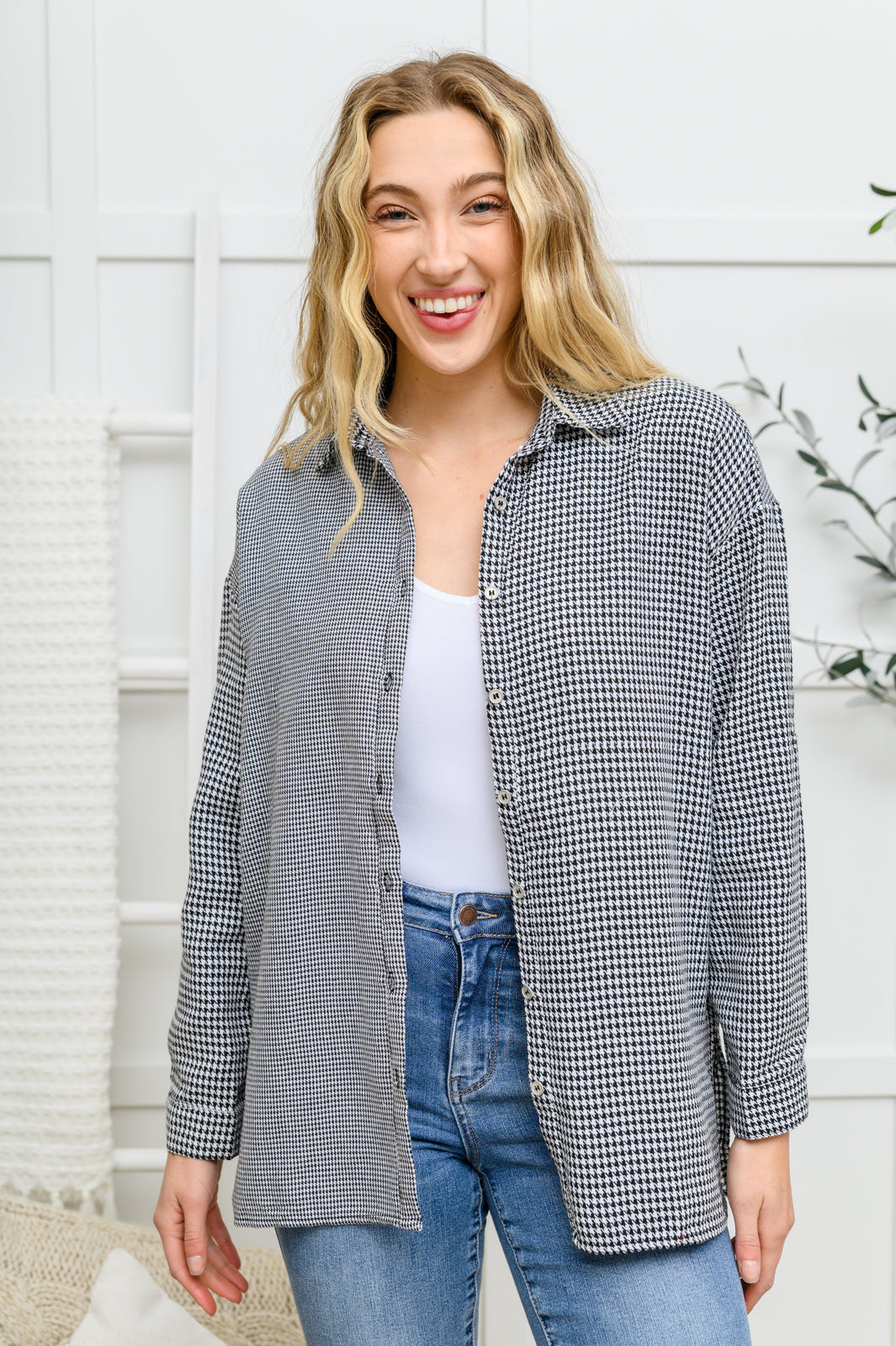 Mixed Houndstooth Button-Up Top