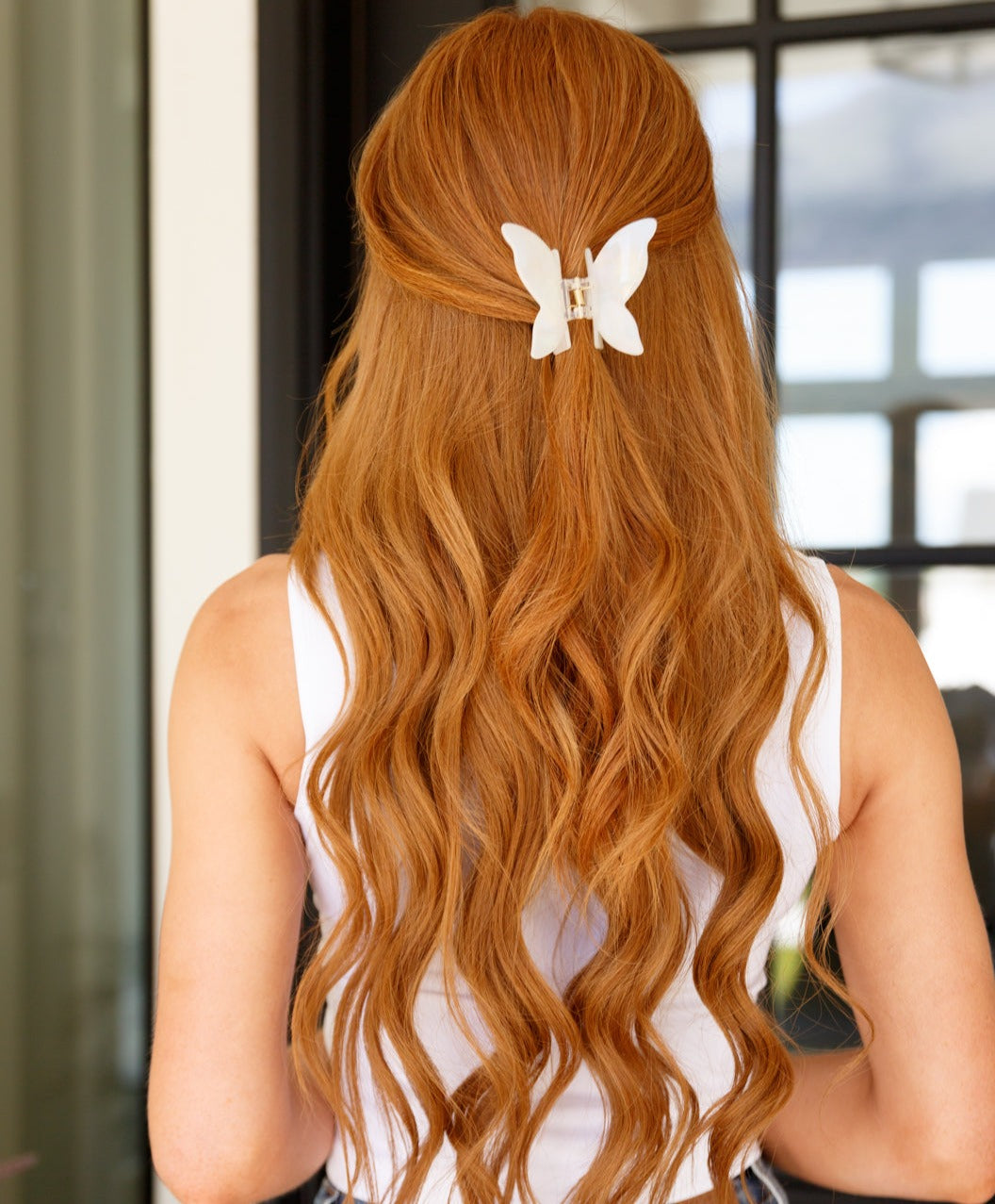 Pearl Butterfly Claw Clip | Ivory