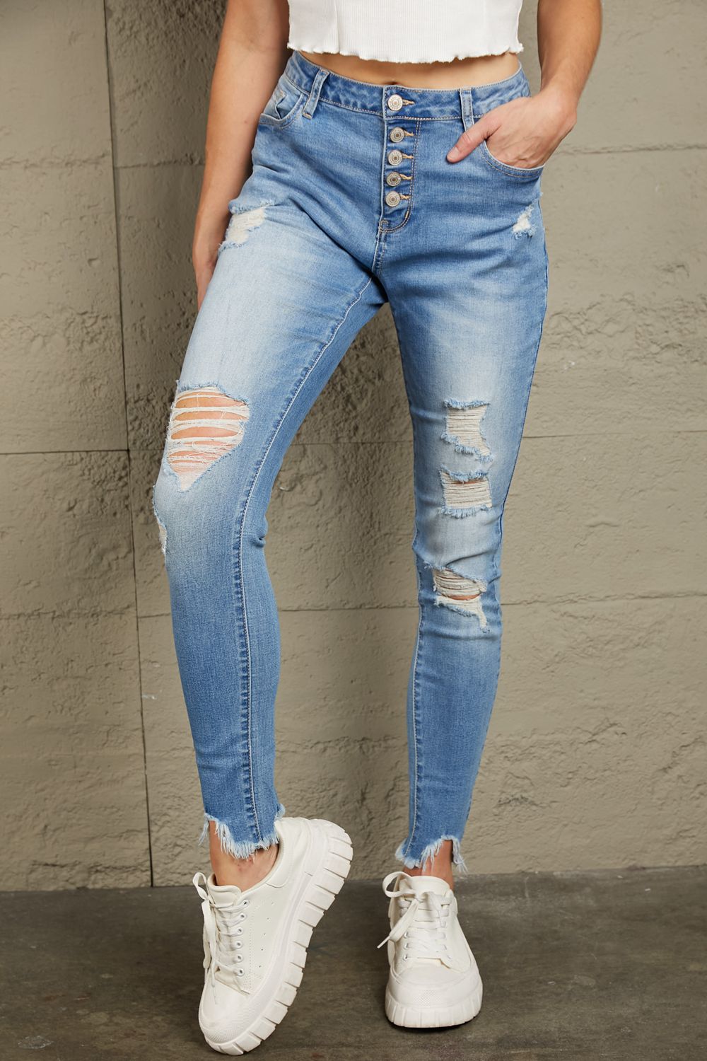 To Impress Frayed Ankle Skinny Jeans | Baeful