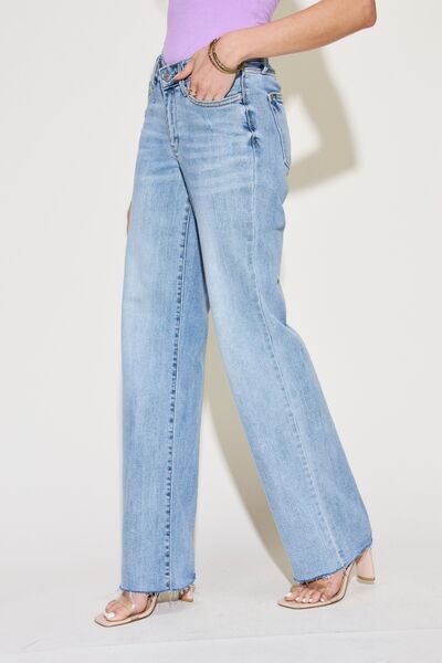 Wonderful World V-Front Waistband Straight Jeans | Judy Blue