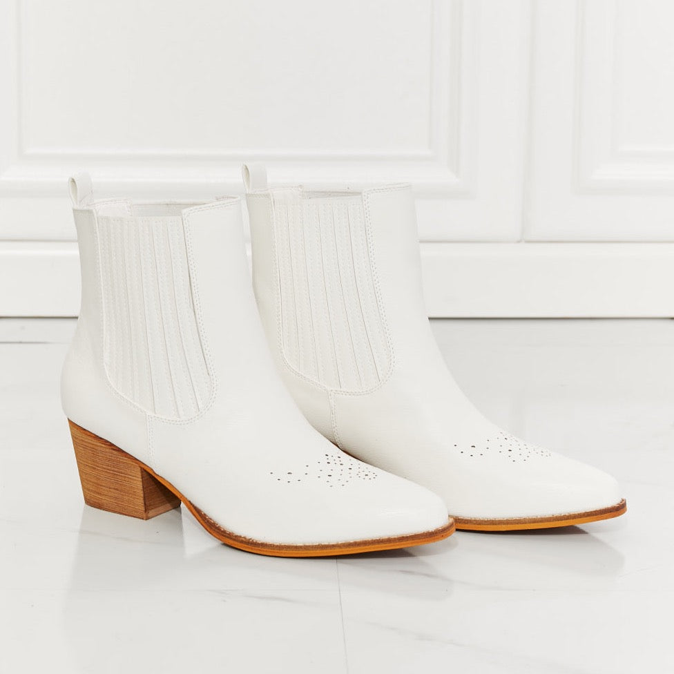 Love the Journey Chelsea Boots | White